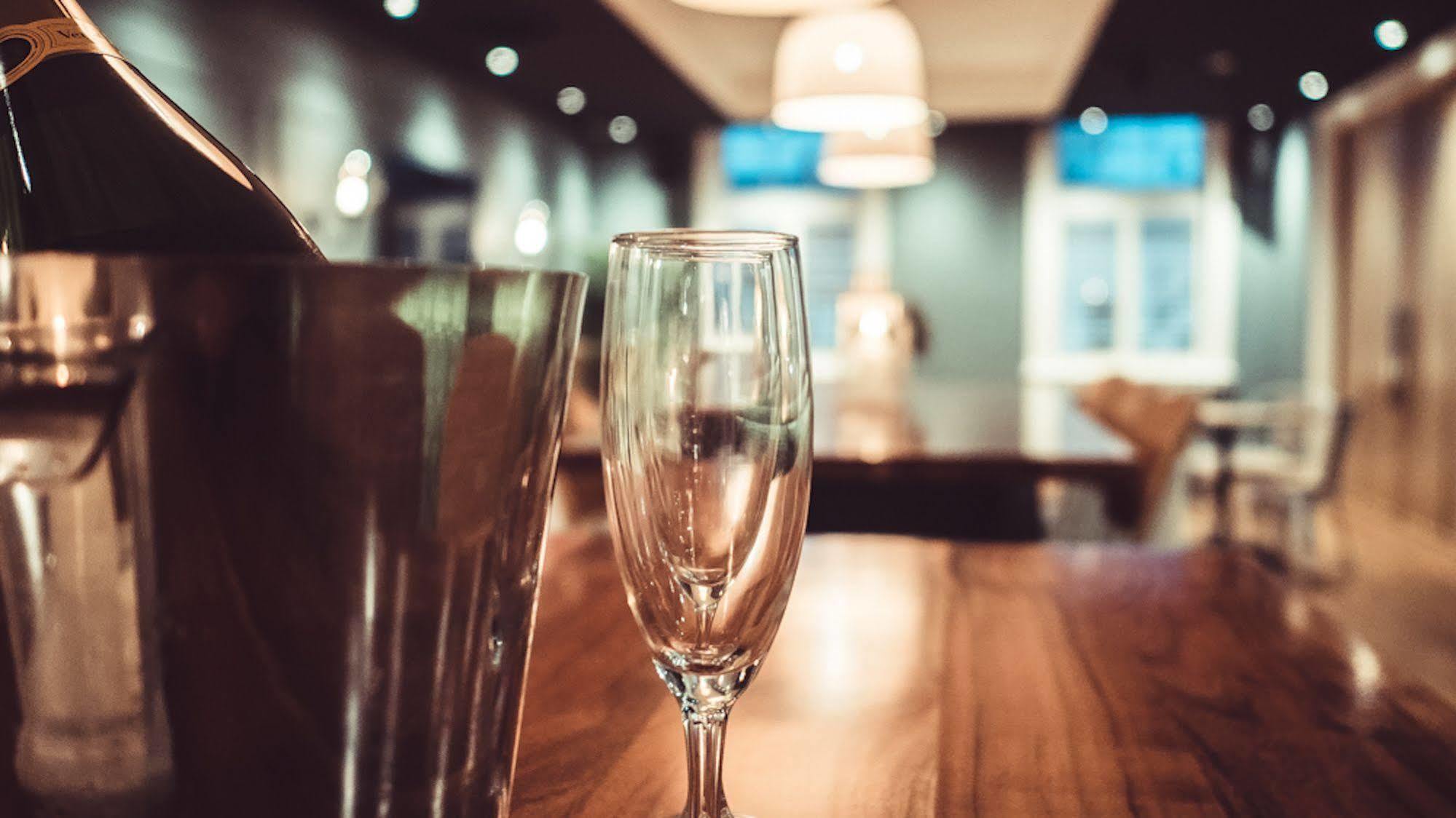 Crown Hotel Surry Hills Σίδνεϊ Εξωτερικό φωτογραφία